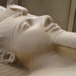 Escultura de 13 metros hecha en Egipto del faraón Ramsés II